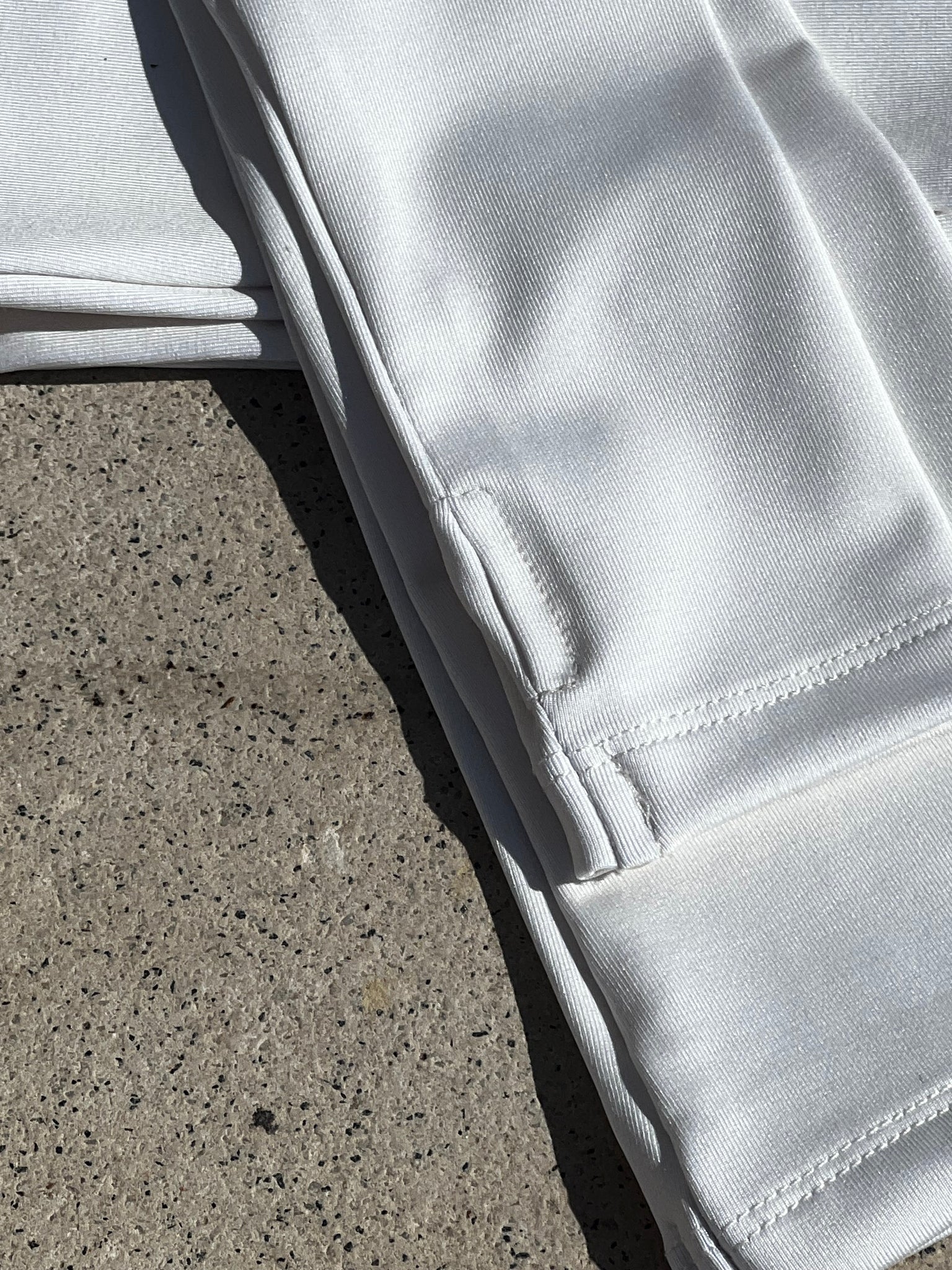CutGlove white